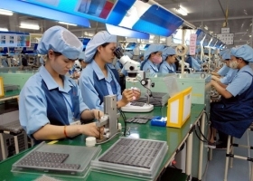 Hanoi Sets Goal for Export Breakthrough in 2026