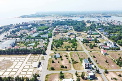 Quang Tri boosts public investment in economic zones and industrial parks